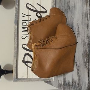 Brown Ankle Boots. Size 8, Charlotte Russe Brand